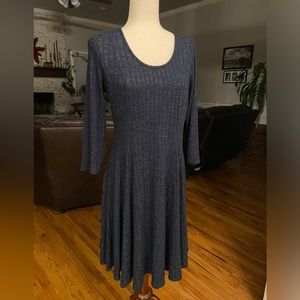 TORRID Marled Variegated Ribbed Trapeze Style Dress size 00 (medium)